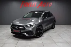 Mercedes Gla 200 AMG LINE / ATTELAGE TOIT OUVRANT CAMERA CARPLAY