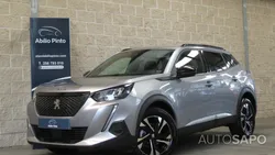 Peugeot 2008 1.2 PureTech Allure EAT8 de 2023