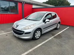 PEUGEOT 207 1.4i / 2008 / 185000 KMS