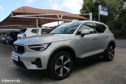 Volvo XC 40 1.5 T2 Plus Dark Auto