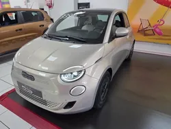 Fiat 500 e 118ch Giorgio Armani Collectors Edition MY25