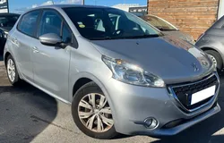 PEUGEOT 208 / 5 Portes 1.4 HDi 68 cv *Finition Active / CLIM