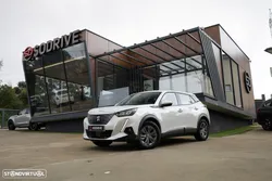 Peugeot e-2008 Active