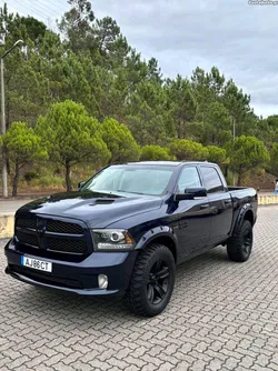 Dodge RAM Ram 5.7 L V8 400 CV