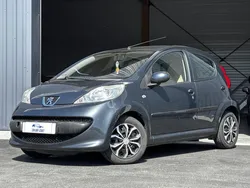 PEUGEOT 107 1.0i VTi - 68ch - Trendy Phase 1 - Garantie 12 mois