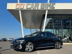AUDI A3 Berline S Line 150CH S tronic Garantie 6 ans Suivi Audi Toit Ouvrant Affichage Tête Haute Caméra Carplay Volant Méplat Sièges chauffants 18P Garantie 6 ans 409/mois