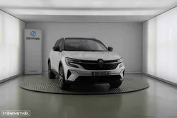 Renault Austral 1.3 Mild Hybrid Iconic Auto