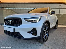 Volvo XC 40 1.5 T2 Plus Dark Auto