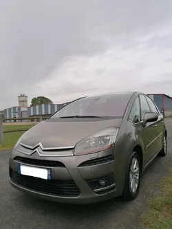 Citroen c4 picasso 1.6 hdi 110 cv exclusive