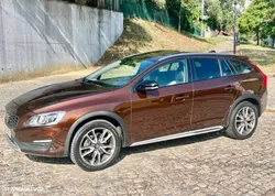 Volvo V60 Cross Country D3 Summum