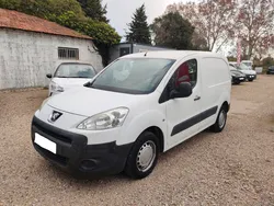 Peugeot Partner 1.6 HDi 90ch ✅ Garantie 12 mois * Kilométrage Certifier