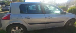 Renault Mégane 1.5dci 5+lugares com pequenos reparos ler