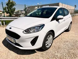 FORD Fiesta VI (2) 1.1 75 S&S COOL & CONNECT BVM5 Année 02/2021 Kilométrage 40 990 km Boîte de vitesse Manuelle : Bv5, Énergie Essence Nbre de portes 5 Puissance fiscale 4 CV & 75, 1er Main, 11 200