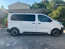 Minibus 9 places jumpy spacetourer 2017