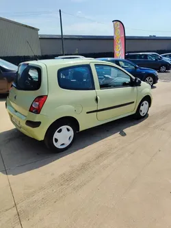 Superbe renault twingo idéal jeune permis