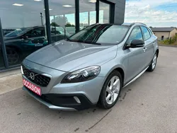 Volvo V40 Cross Country T4 180ch Summum Powershift - TOIT PANO / CAMERA -