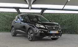 Peugeot 3008 1.5 BlueHDi Allure