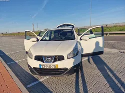 Nissan Qashqai J10