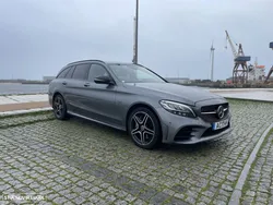 Mercedes-Benz C 300 de AMG Line