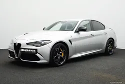 Alfa Romeo Giulia 2.9 V6 Bi-Turbo AT8 Quadrifoglio