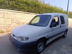 Peugeot Partner 2.000 HDI  90CV