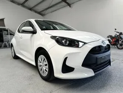 Toyota Yaris IV 120 VVT-I DYNAMIC