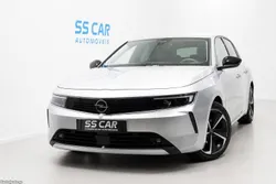 Opel Astra 1.2 T Elegance