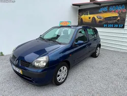 Renault Clio 1.2i 16v 75Cv 150.000Km 07/2001