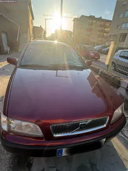 Volvo V40 V40