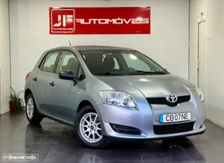 Toyota Auris 1.4 D-4D Exclusive