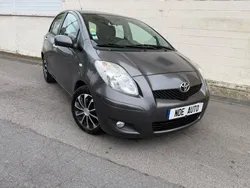 TOYOTA YARIS 1.4 D4-D 90ch – 5 PORTES – ÉCONOMIQUE & FIABLE