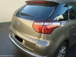 Citroën C4 Picasso 1.6 110CV