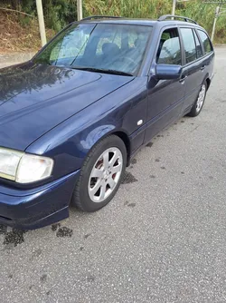 Mercedes-Benz C 220 CDI Espirit ST CX Automática em muito bom estado geral