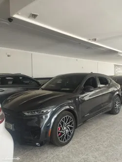 Ford Mustang Mach-E 98.7 kWh GT AWD