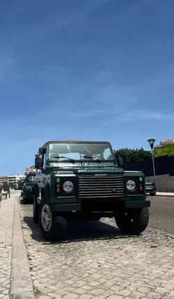 Land Rover Defender (Defender 90)