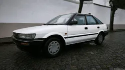 Toyota Corolla GL.