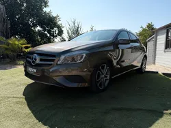 MERCEDES-BENZ CLASSE A III (W176) 200 (156cv) Sensation 7G-DCT 05/2013 avec 97 901 km. Origine France - Suivi d'entretien Mercedes - Led - Clim automatique - Caméra de recul - Sièges sport