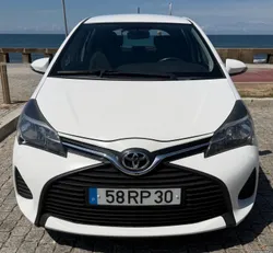 Toyota Yaris 1.4 D-4D Active + AC 90cv