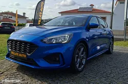 Ford Focus 1.0 EcoBoost S&S ST-LINE