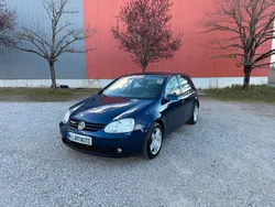 Volkswagen Golf 1.9 TDI TRENDLINE BLUEMOTION 105Ch Très Bon Etat..