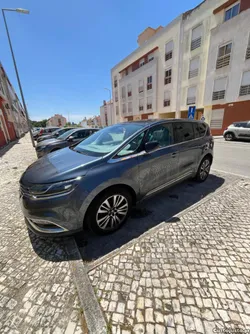 Renault Espace Initiale Paris