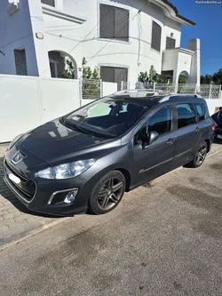 Peugeot 308 Sw 1.6 E-HDI 112CV SPORTIUM Restyle dez 2012 top extras