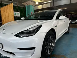 Tesla Model 3 Standard Range Plus RWD