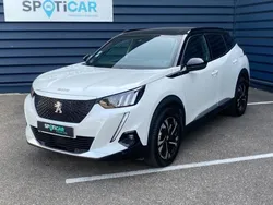 Peugeot 2008 e-2008 136ch GT