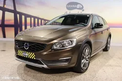 Volvo V60 Cross Country 2.0 D4 Momentum