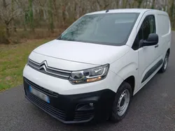 9583 HT Citroën berlingo BlueHDi Bvm 100ch année 2021 excellent état