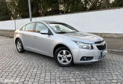 Chevrolet Cruze 1.6 LS