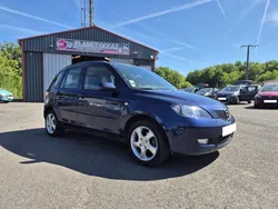 Mazda 2 1.4 Diesel (HDI) 68 v * 1ère main * année 11/2003 ct ok reprise
