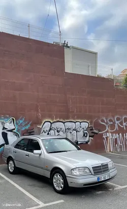 Mercedes-Benz C 180 Elegance