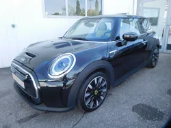 Rare configuration Mini Cooper SE 1ère main